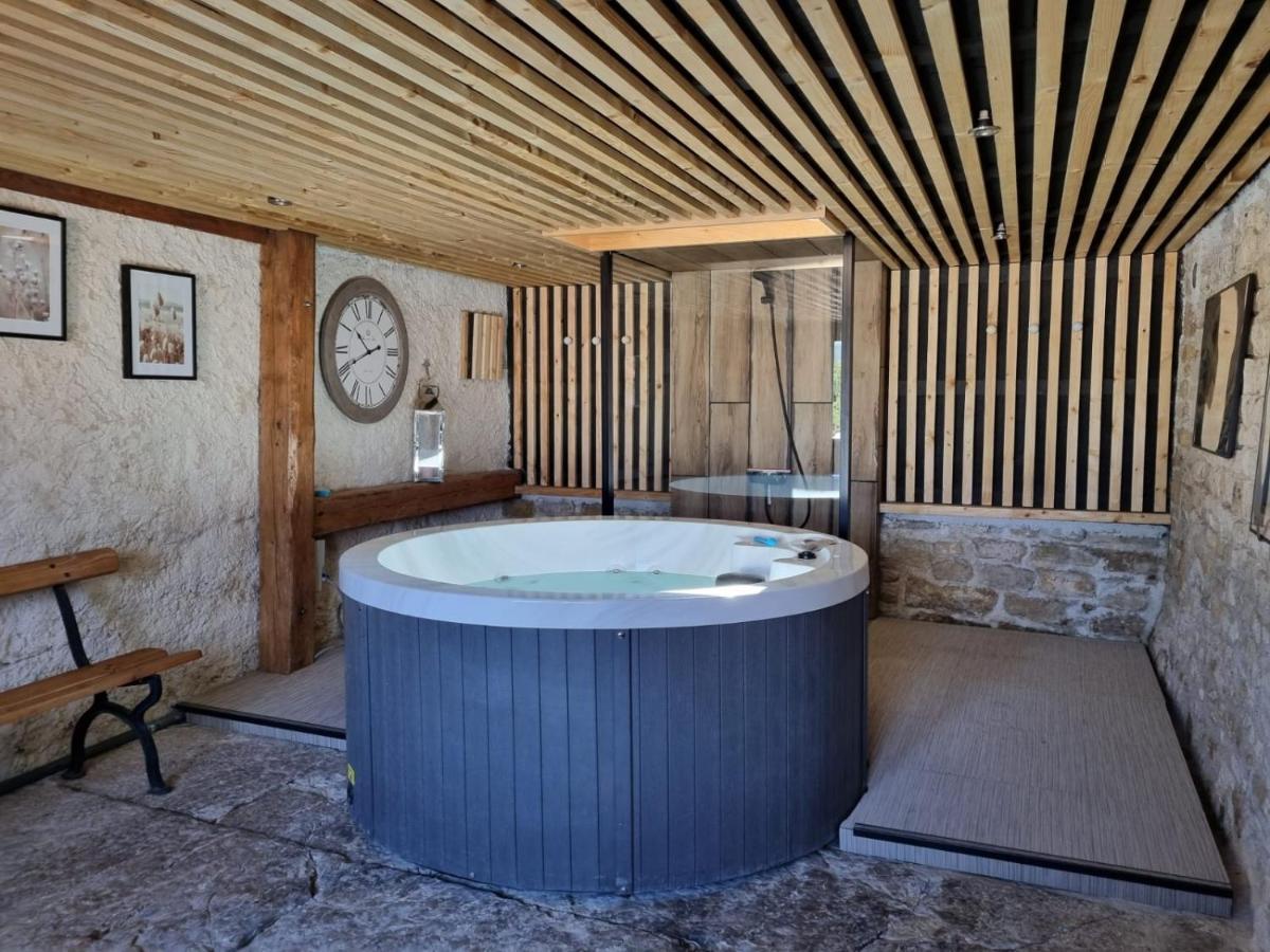 Gite De L'Ancheronne 12 Couchages Spa Villa Lavans-sur-Valouse Dış mekan fotoğraf